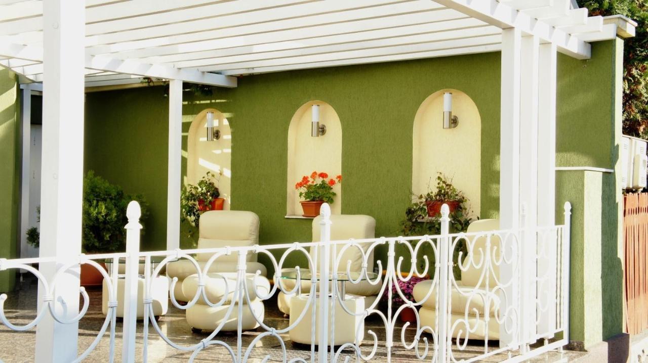 Hotel Regat Piteşti Exteriör bild